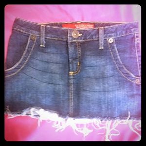 Guess Jean skirt size 24
